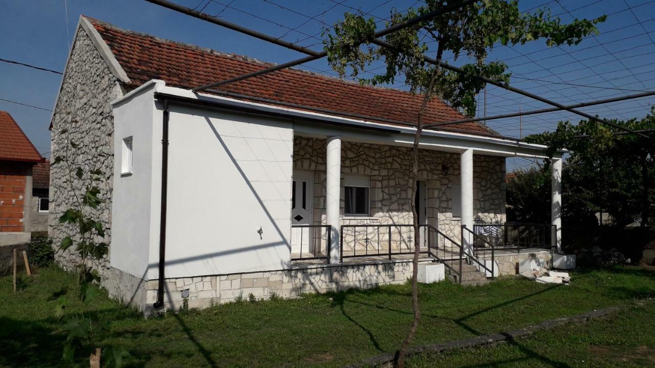 דירות Čapljina Kamena Kuca Family Rodin מראה חיצוני תמונה